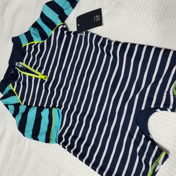 Other - New Gap Baby Boy One Piece Rash Guard Swimsuit size 6-12m